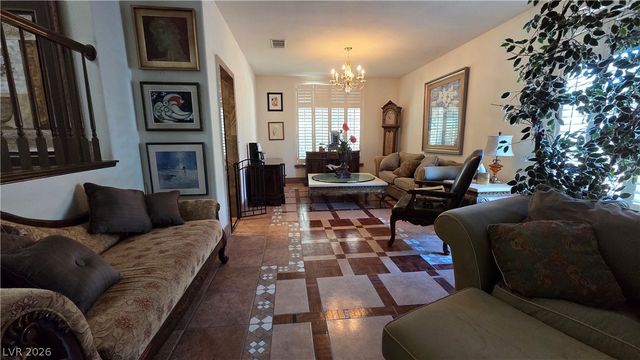 884 East Robindale Road, Las Vegas, NV 89123