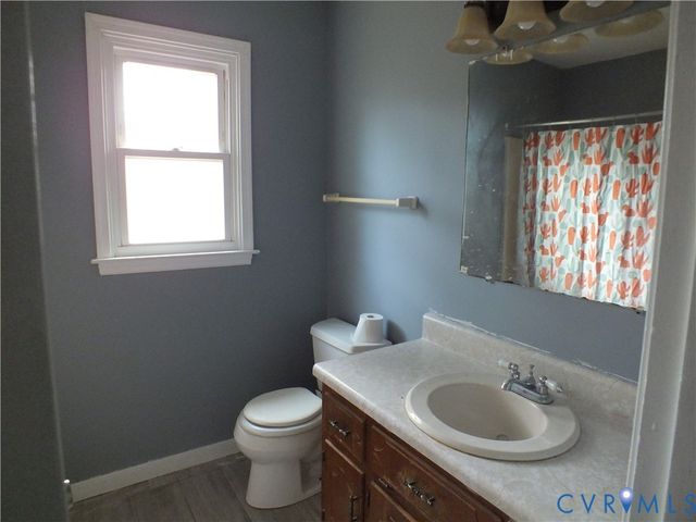 25610 Walkers Landing Ct, North Dinwiddie, VA 23803