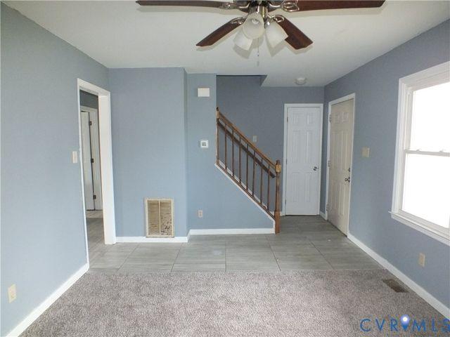 25610 Walkers Landing Ct, North Dinwiddie, VA 23803