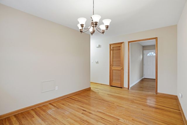 3208 LYNNWOOD DR, Columbia, MO 65203