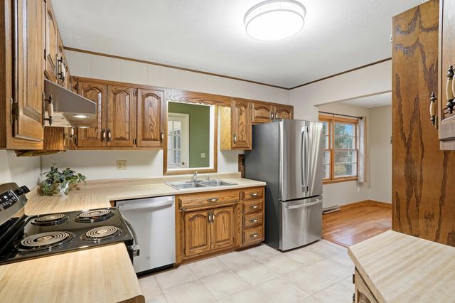 3208 LYNNWOOD DR, Columbia, MO 65203