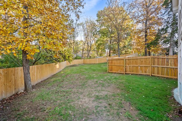 3208 LYNNWOOD DR, Columbia, MO 65203