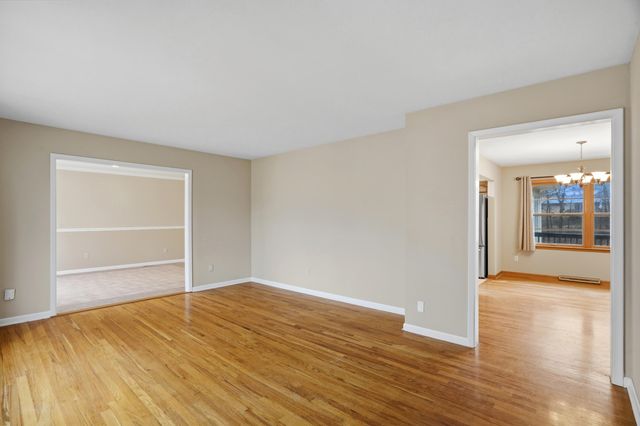 3208 LYNNWOOD DR, Columbia, MO 65203