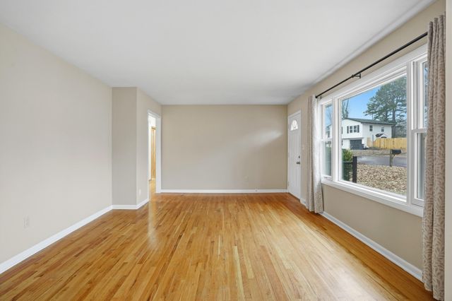 3208 LYNNWOOD DR, Columbia, MO 65203