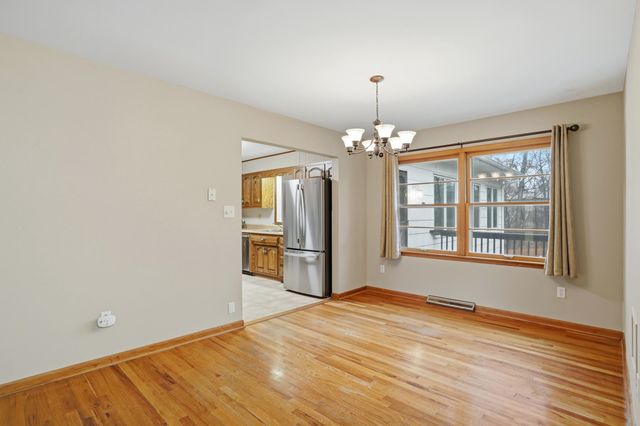 3208 LYNNWOOD DR, Columbia, MO 65203