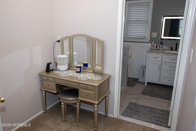 31 Scarlet Drive, Parlin, NJ 08859