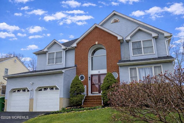 31 Scarlet Drive, Parlin, NJ 08859