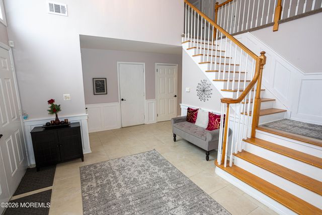 31 Scarlet Drive, Parlin, NJ 08859