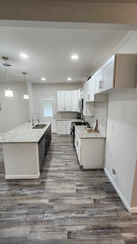 2000 May Street, Fort Worth, TX 76110