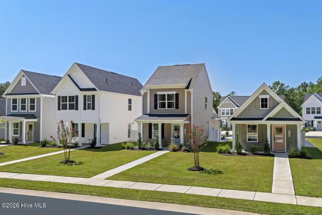 692 Savinwood Trail, Bolivia, NC 28422