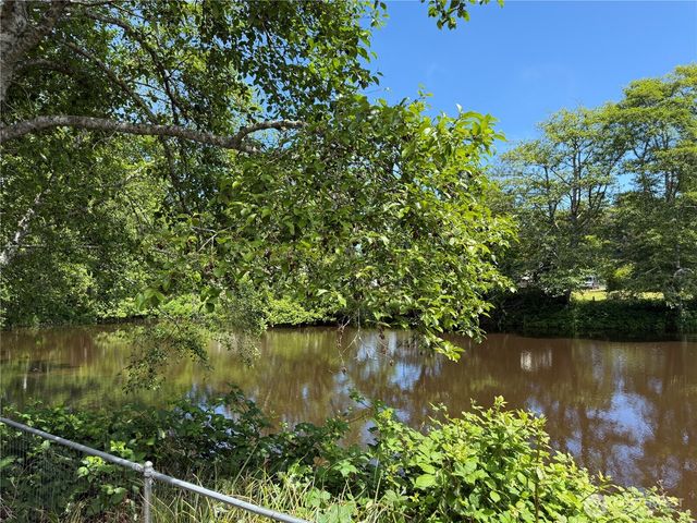 1560 S Broadway S, Westport, WA 98595