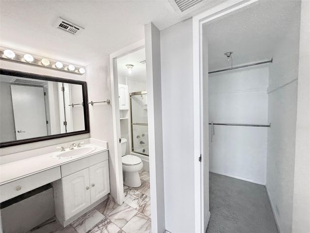 2016 Main Street 1904, Houston, TX 77002