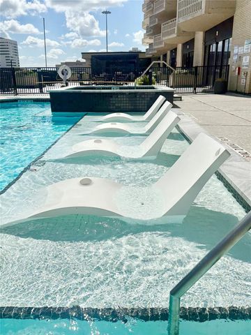 2016 Main Street 1904, Houston, TX 77002