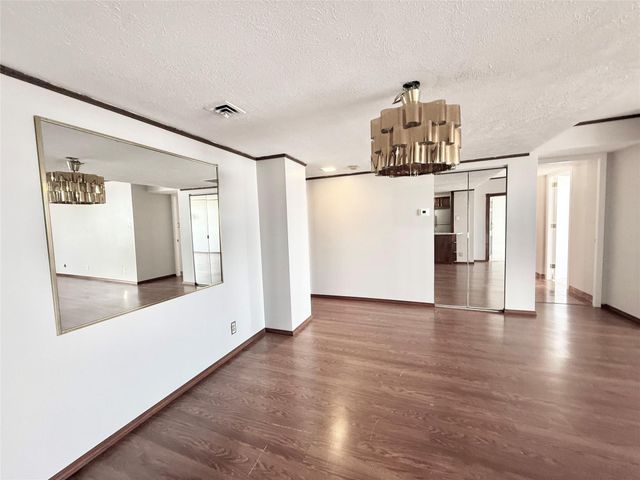 2016 Main Street 1904, Houston, TX 77002