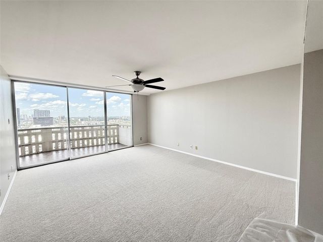 2016 Main Street 1904, Houston, TX 77002