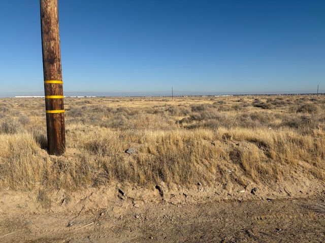 West Avenue H-8, Lancaster, CA 93536