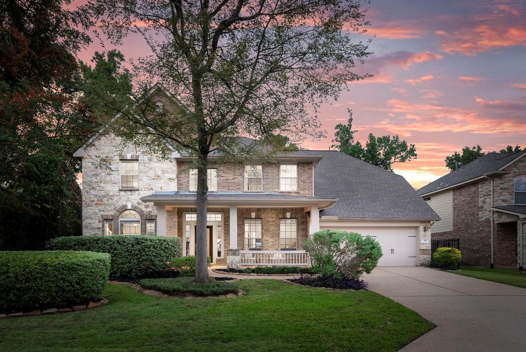 50 River Ridge Loop, The Woodlands, TX 77389