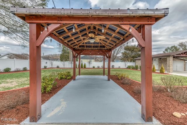 309 West Mill Street, Elizabethton, TN 37643