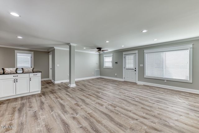 309 West Mill Street, Elizabethton, TN 37643