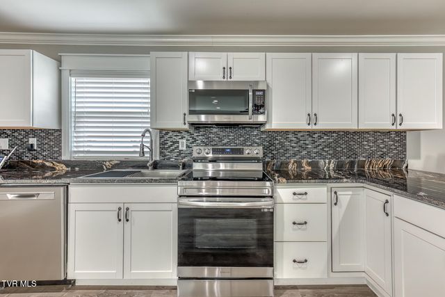 309 West Mill Street, Elizabethton, TN 37643