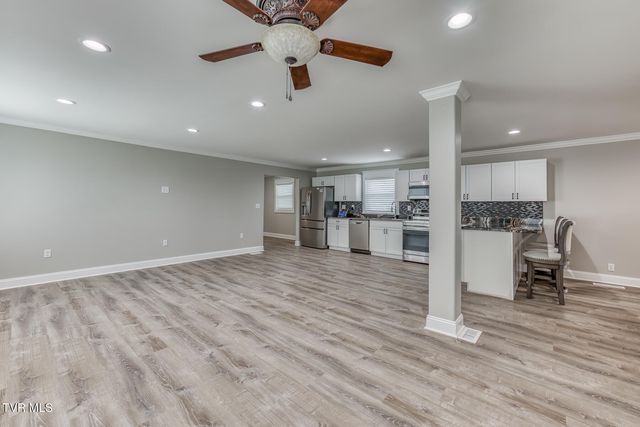 309 West Mill Street, Elizabethton, TN 37643