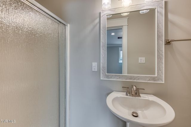 309 West Mill Street, Elizabethton, TN 37643