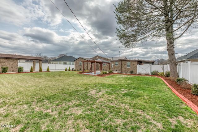 309 West Mill Street, Elizabethton, TN 37643