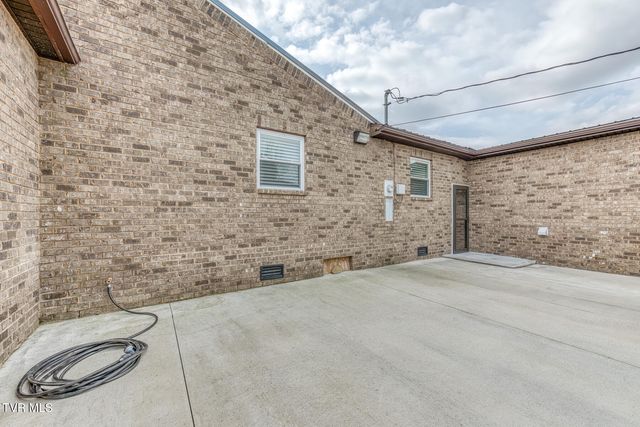 309 West Mill Street, Elizabethton, TN 37643