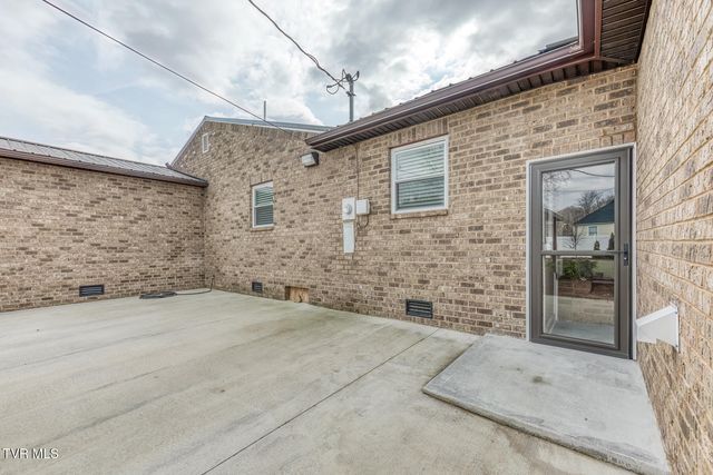 309 West Mill Street, Elizabethton, TN 37643