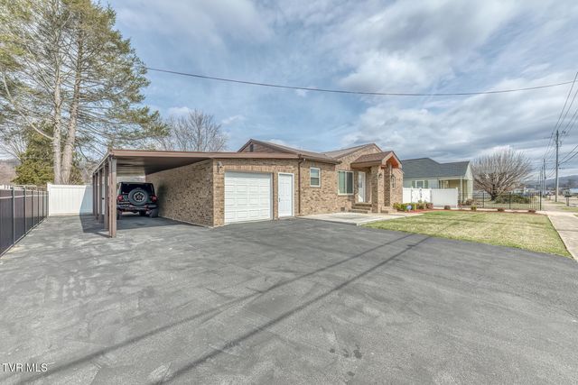 309 West Mill Street, Elizabethton, TN 37643