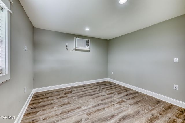 309 West Mill Street, Elizabethton, TN 37643