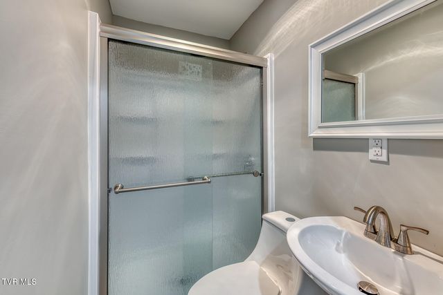 309 West Mill Street, Elizabethton, TN 37643