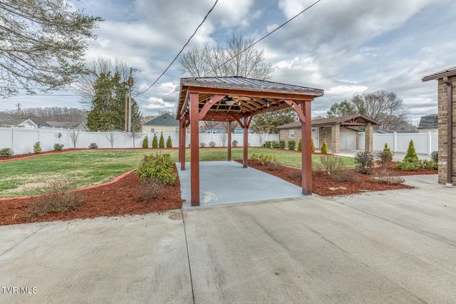 309 West Mill Street, Elizabethton, TN 37643