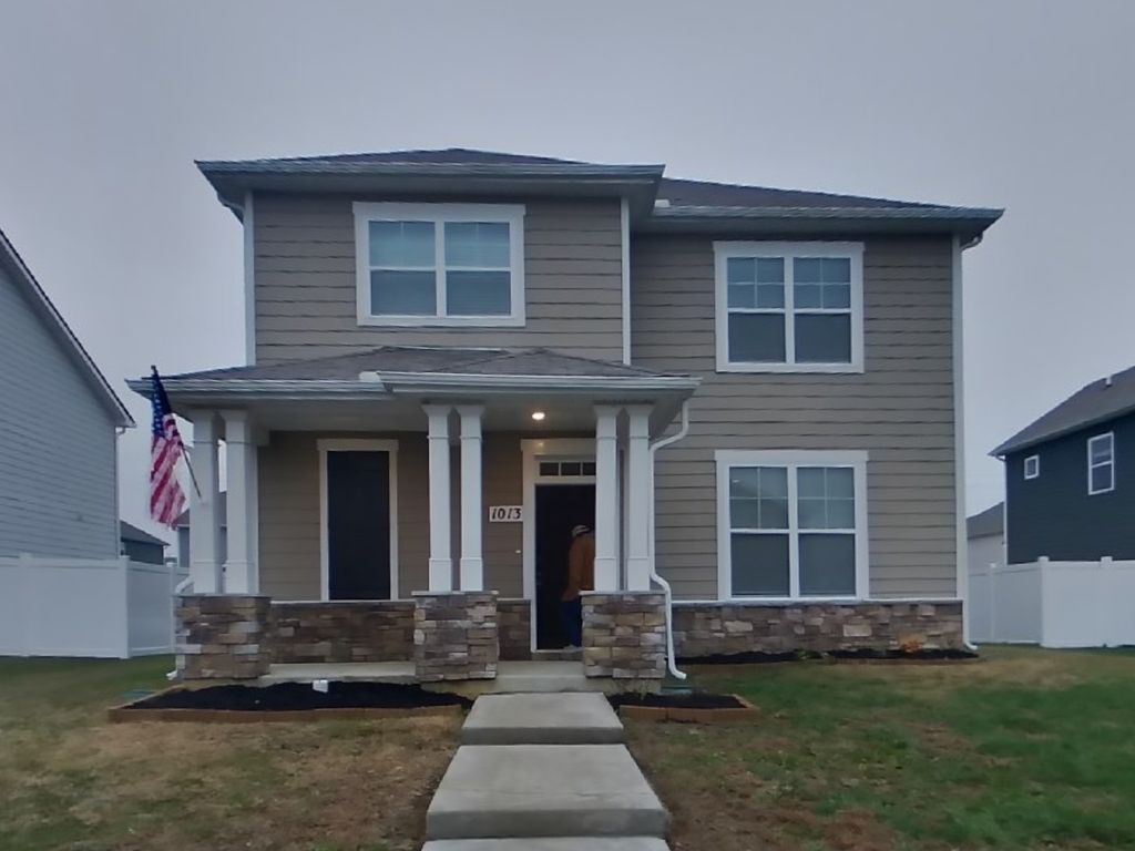 1013 Pepper Stone Dr, Lebanon, TN 37087