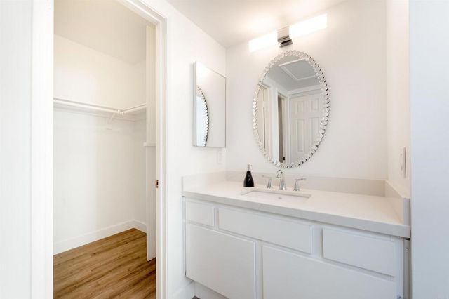 767 Eastshore 220, Chula Vista, CA 91913