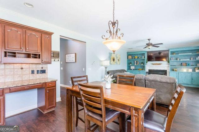 812 Brown Thrasher Way, Bremen, GA 30110