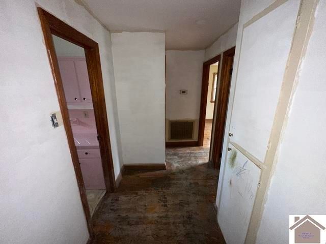 1106 S 12th St., Mayfield, KY 42066