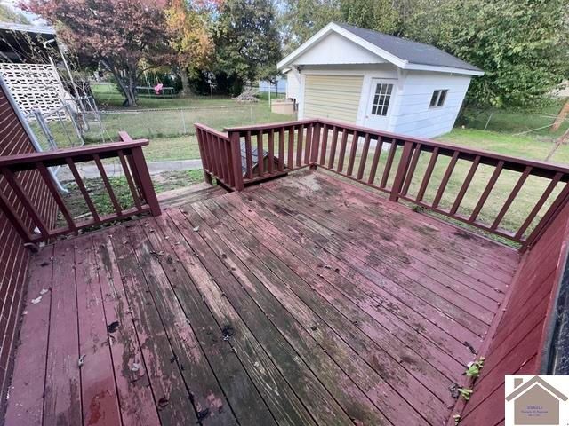 1106 S 12th St., Mayfield, KY 42066