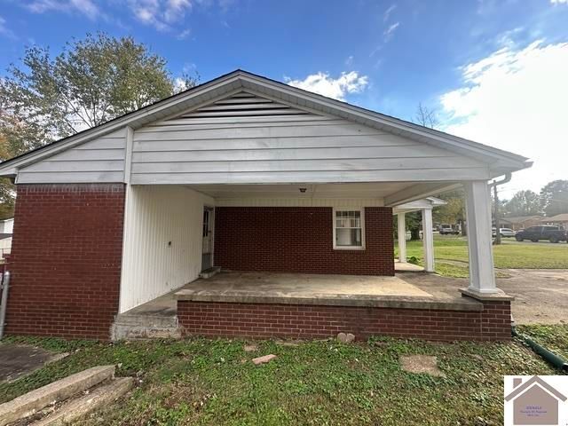 1106 S 12th St., Mayfield, KY 42066