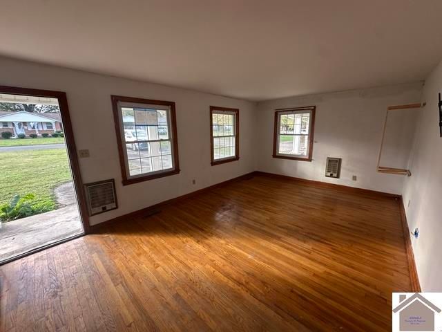 1106 S 12th St., Mayfield, KY 42066