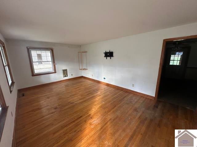 1106 S 12th St., Mayfield, KY 42066