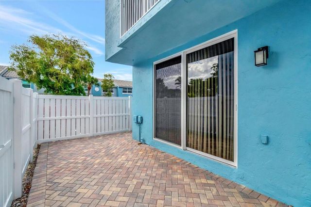 1016 E Jeffery Street 1016, Boca Raton, FL 33487