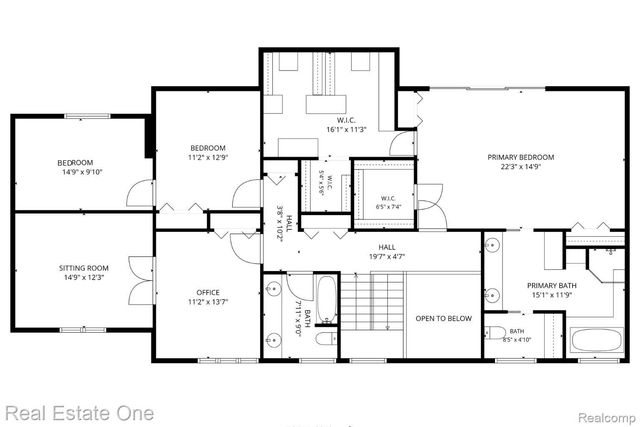 2250 Bloomfield Woods Court, West Bloomfield Charter Township, MI 48323