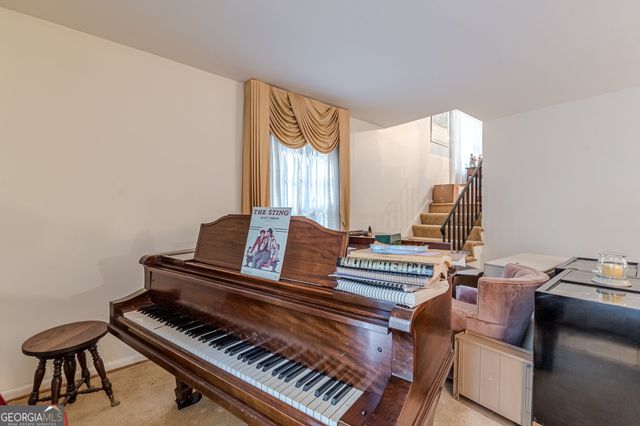 2985 Duke Of Gloucester, Atlanta, GA 30344