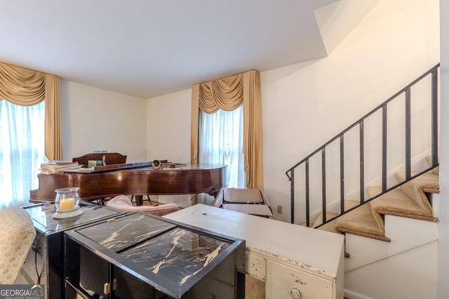 2985 Duke Of Gloucester, Atlanta, GA 30344