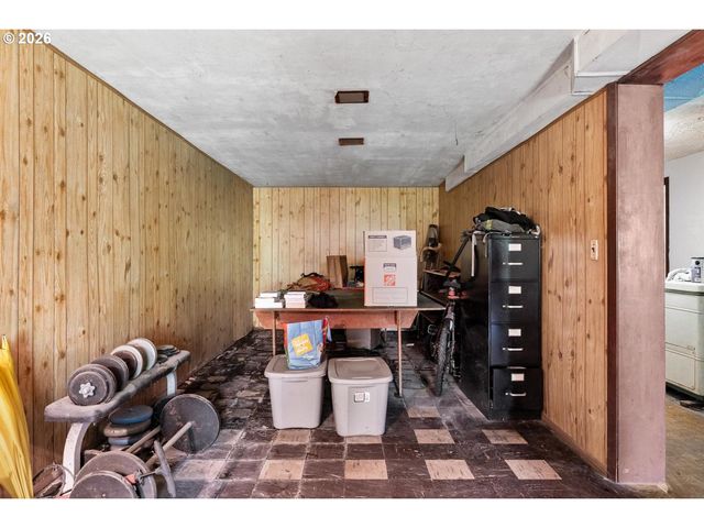 7225 Sw 83RD Ave, Portland, OR 97223