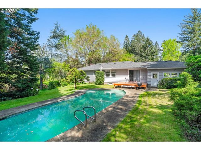 7225 Sw 83RD Ave, Portland, OR 97223