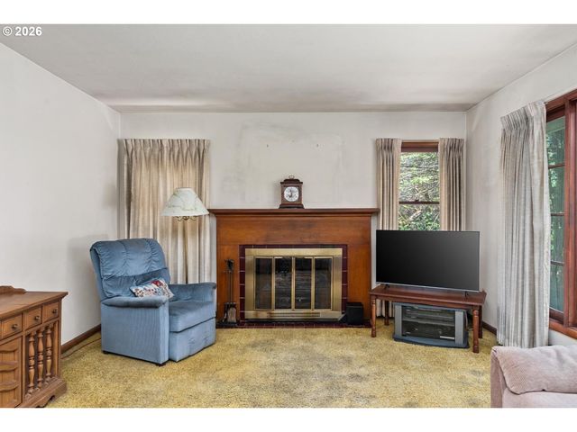 7225 Sw 83RD Ave, Portland, OR 97223