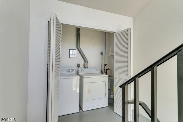 8741 Lueck LN 5, Fort Myers, FL 33919