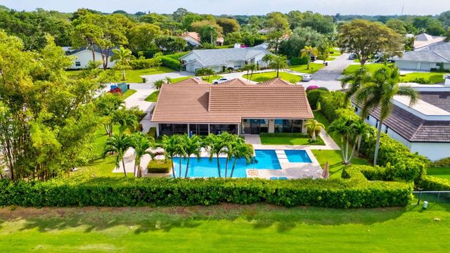 4668 Wildewood Drive, Delray Beach, FL 33445